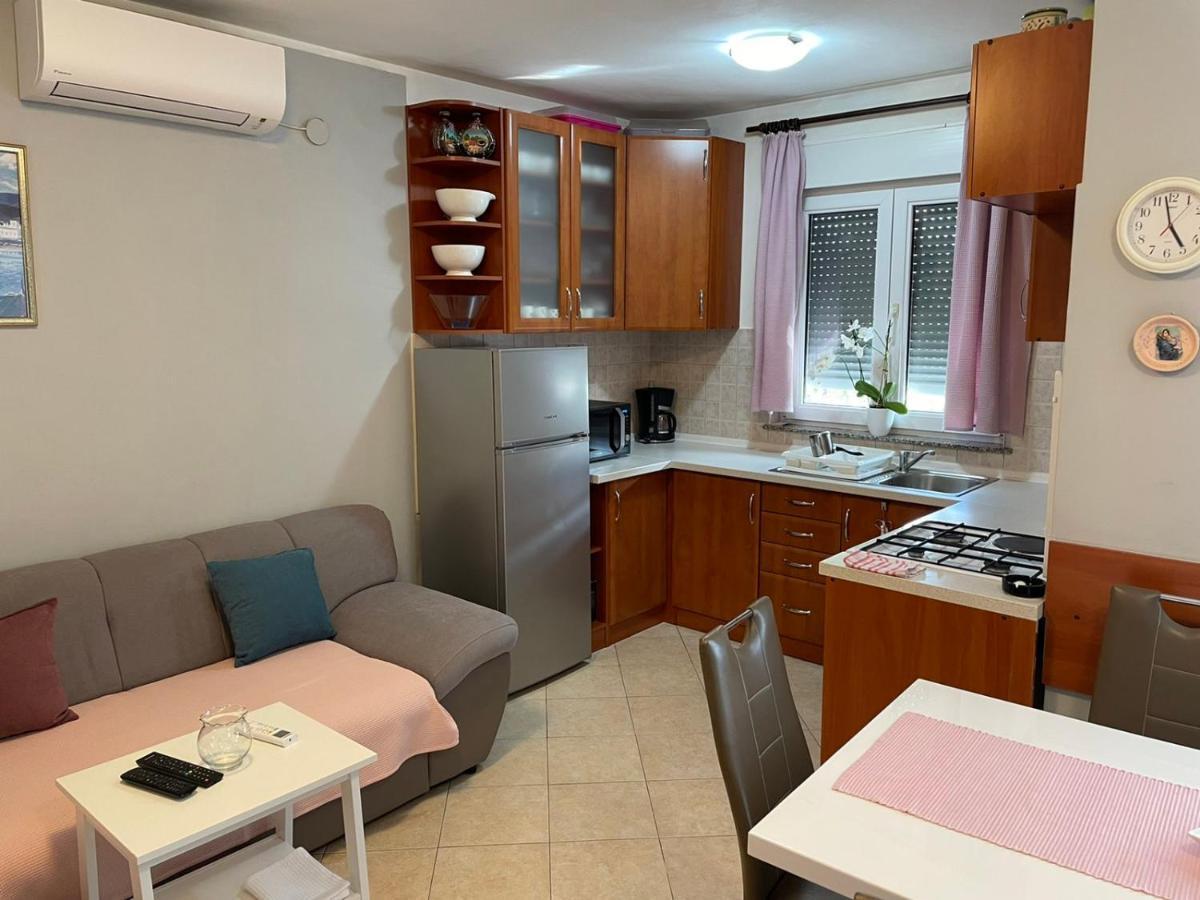 Ana Appartement Kostrena Buitenkant foto